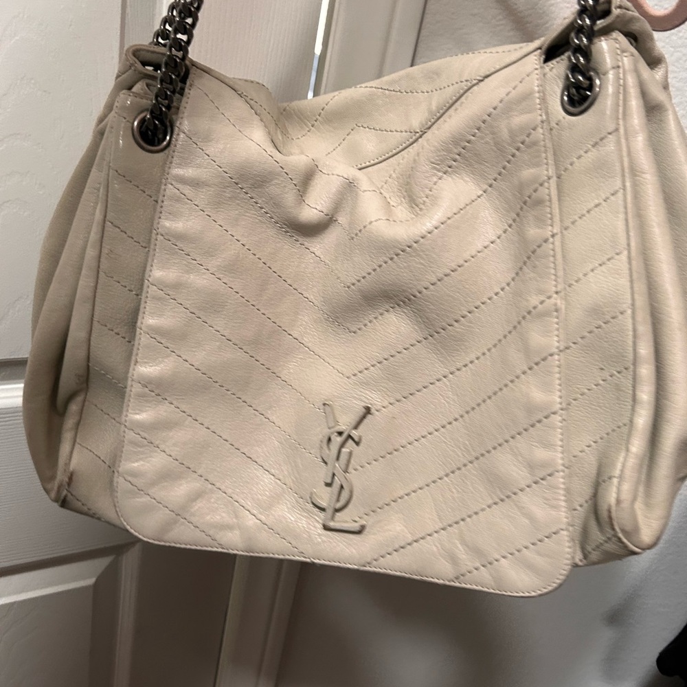Saint Laurent Shoulder bag